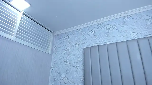 Cleopatra_Trans webcam