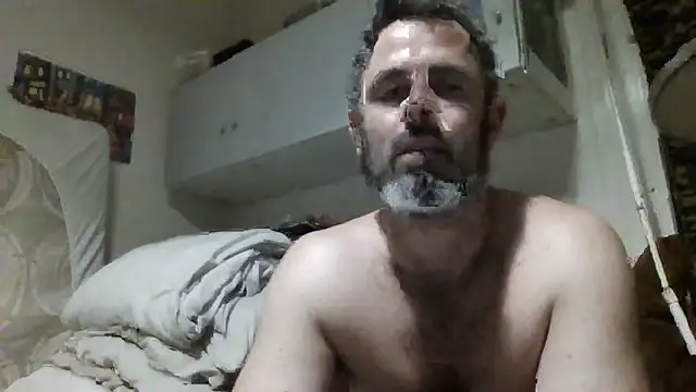 whatYwantMorrre webcam