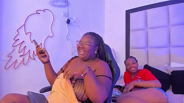 ElisabettaMonroy webcam