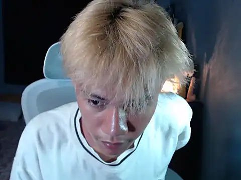 naughtyboyloy_0 webcam