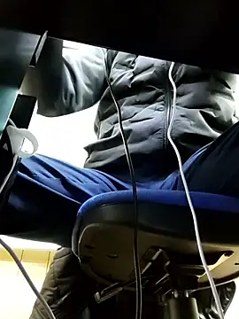 whitebriefboy webcam