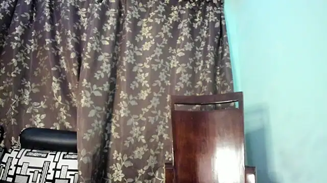 Nathaly_love96 webcam