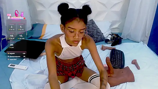 adisson_petite1 webcam