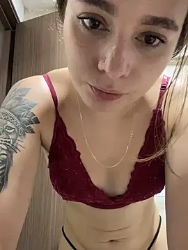 Webcam Model (karla-thomsom10)  is live.Free join now!