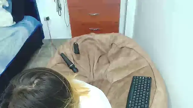 KratosAfroditacs webcam