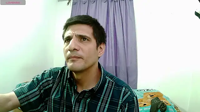 Adam_Arango webcam