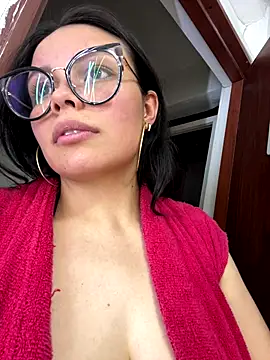 Megan_05_ webcam