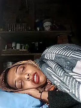 Pinki_thakur_1 webcam