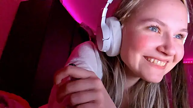 KarinRobertson webcam