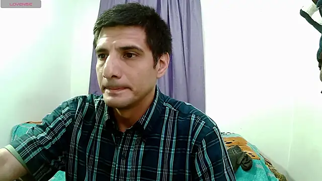 Adam_Arango webcam