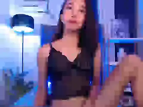 Sweet_kittyxx webcam