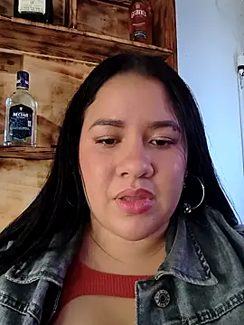 Kendra-daring webcam