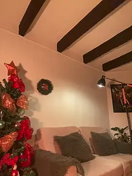 lyamthommpson (M twink) - Play with my ass!