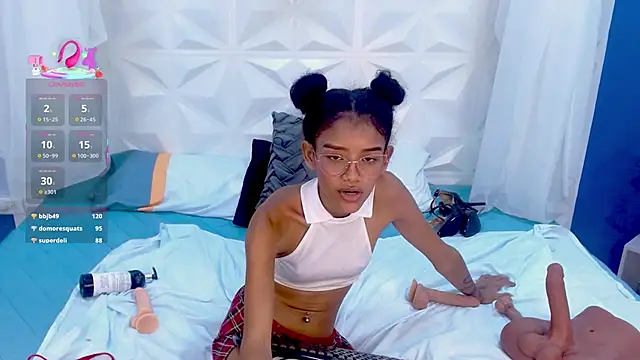 adisson_petite1 webcam