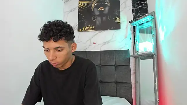 afrodita_n_ares (Ask my age) - cum face