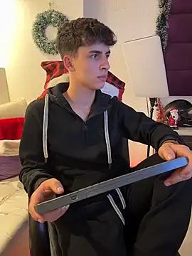 AdrianRinaldi webcam