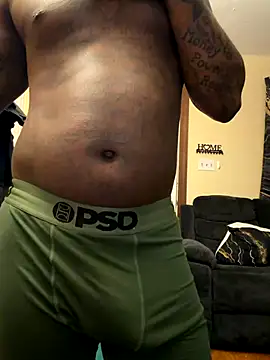 daddydarkskindikk webcam