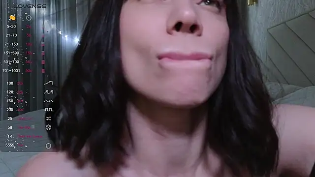 Alice_Wonders webcam