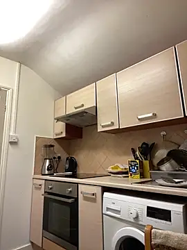 yourhotboy_42 (Ask my age) - I cum on the kitchen table and lick it.