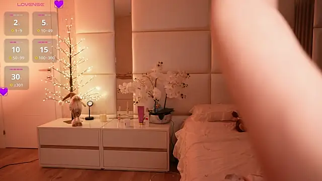 Live sex cam di Lilly_Colins