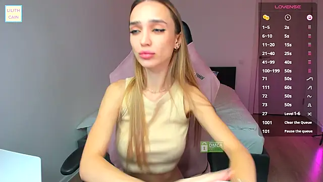 Lilith_Cain webcam