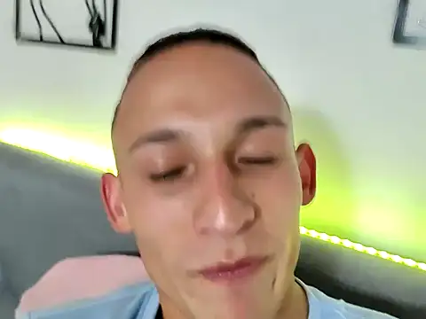 Masterblue_hot webcam