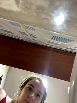 karla-thomsom10 webcam