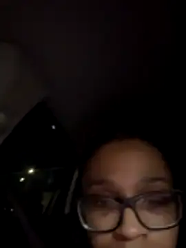 Webcam Model (YeahhhitsBreezy)  is live.Free join now!