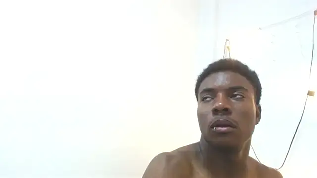 NoahJhonson69 webcam