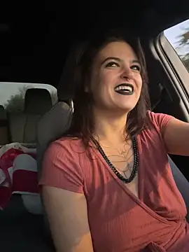 Webcam Model (SafeinouterSpace)  is live.Free join now!