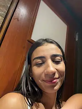 Webcam Model (Carolina_1111)  is live.Free join now!