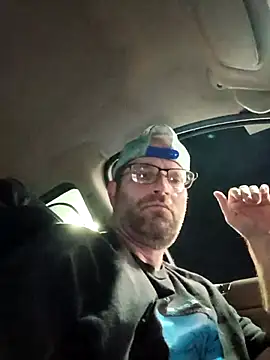 crazycam619 (Ask my age) - Mmmm