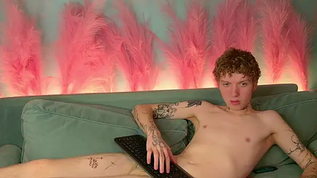 travis_clas (M twink) - cum show