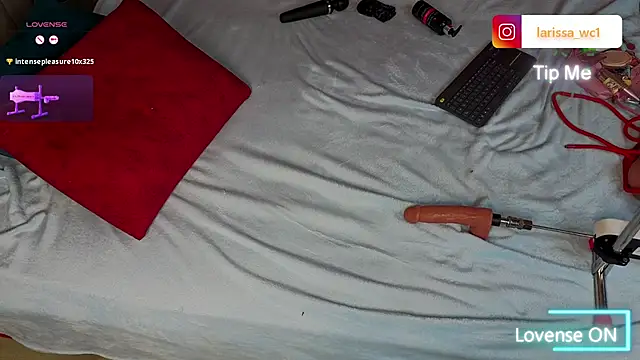 Larissa_Antonella webcam