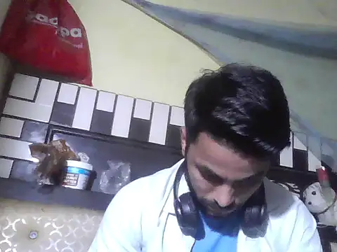 Stubborndesiboy webcam