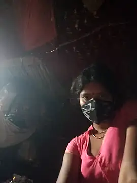 Curvy_Vamikaa webcam