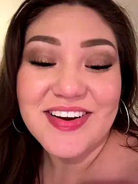 Webcam Model (RosieDixx)  is live.Free join now!