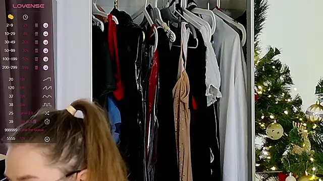 Jane_Meys from StripChat is Freechat