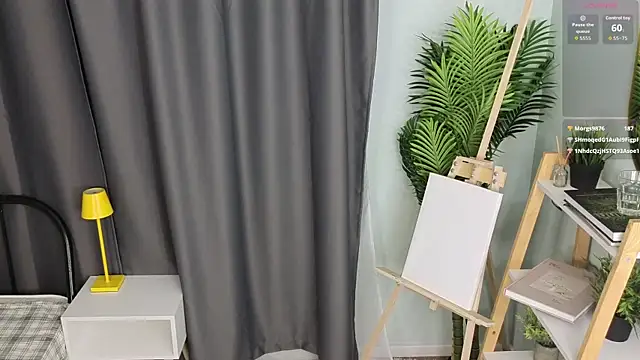 HollieCollelo webcam