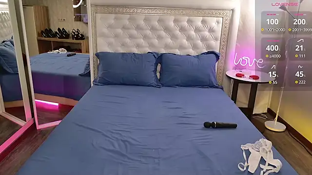 Alice_on_fire webcam