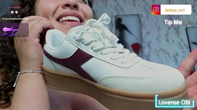 Larissa_Antonella webcam