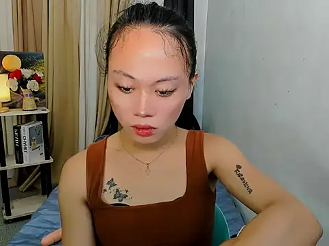 Ur_fav_bhellatrix webcam