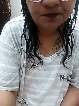 Mahira_sharma01 webcam