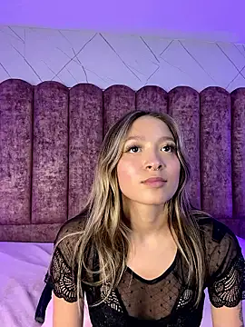 Victoria_Adams14 webcam