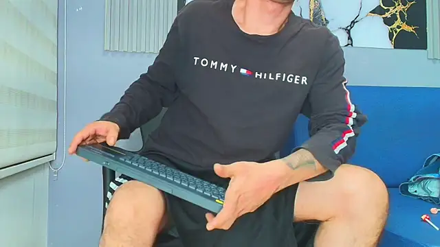 MARCUS_SMITHH1 webcam