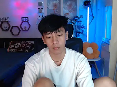 niel_cumshow