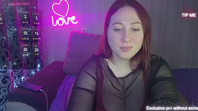 KellyCrystall webcam