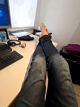 lorent6969 (M mature) - #bisexuals #cam2cam #cheapest-privates #dirty-talk #flashing #french #hd #mature #medium #mobile #office #pov #recordable-publics #sexting #small-audience #swiss #white