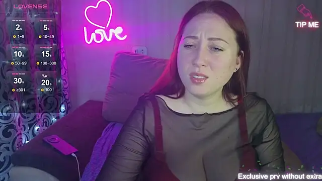 KellyCrystall webcam