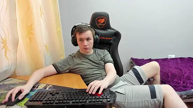 iliaskrislove webcam